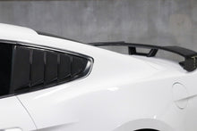 Load image into Gallery viewer, CARBON FIBER REAR SIDE WINDOW VENT LOUVERS (FORD MUSTANG ECOBOOST & GT 2018-2023)