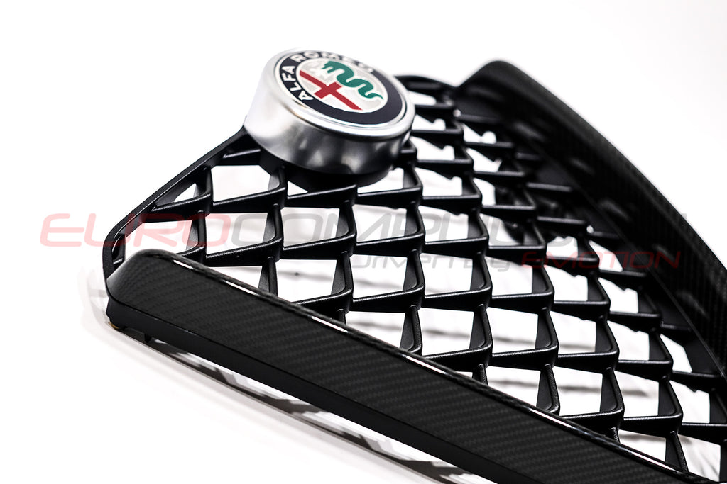 GENUINE ALFA ROMEO CARBON FIBER CENTER GRILL (ALFA ROMEO GIULIA QUADRIFOGLIO) - EUROCOMPULSION