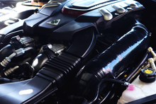Load image into Gallery viewer, V1 AIR INDUCTION SYSTEM (ALFA ROMEO GIULIA/STELVIO 2.9L QV)