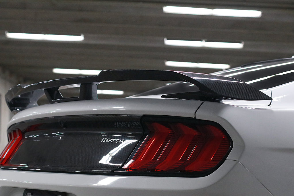 CARBON FIBER PERFORMANCE PACK STYLE REAR SPOILER (S8 STYLE) (FORD MUSTANG S550 2015-2023)